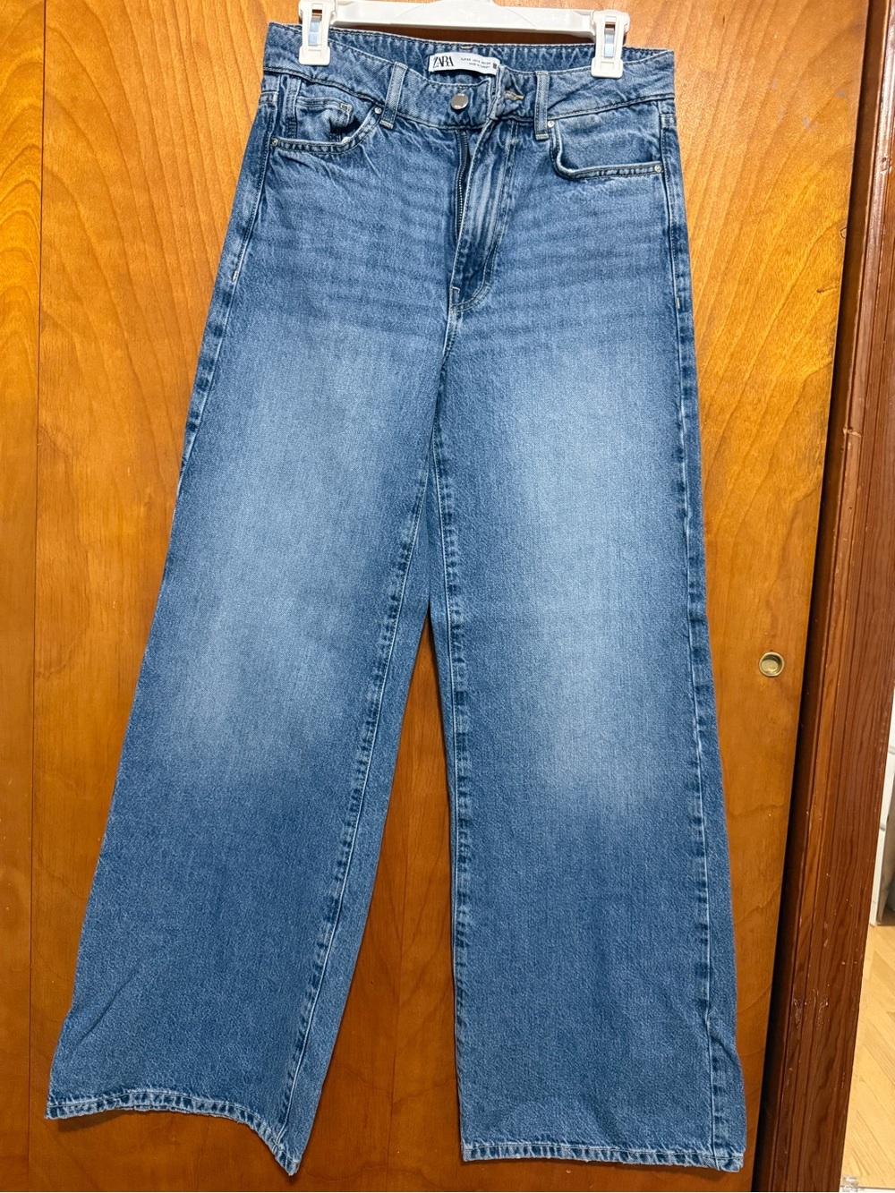 ZARA Wide-Leg Flare Jeans in Medium Blue Wash